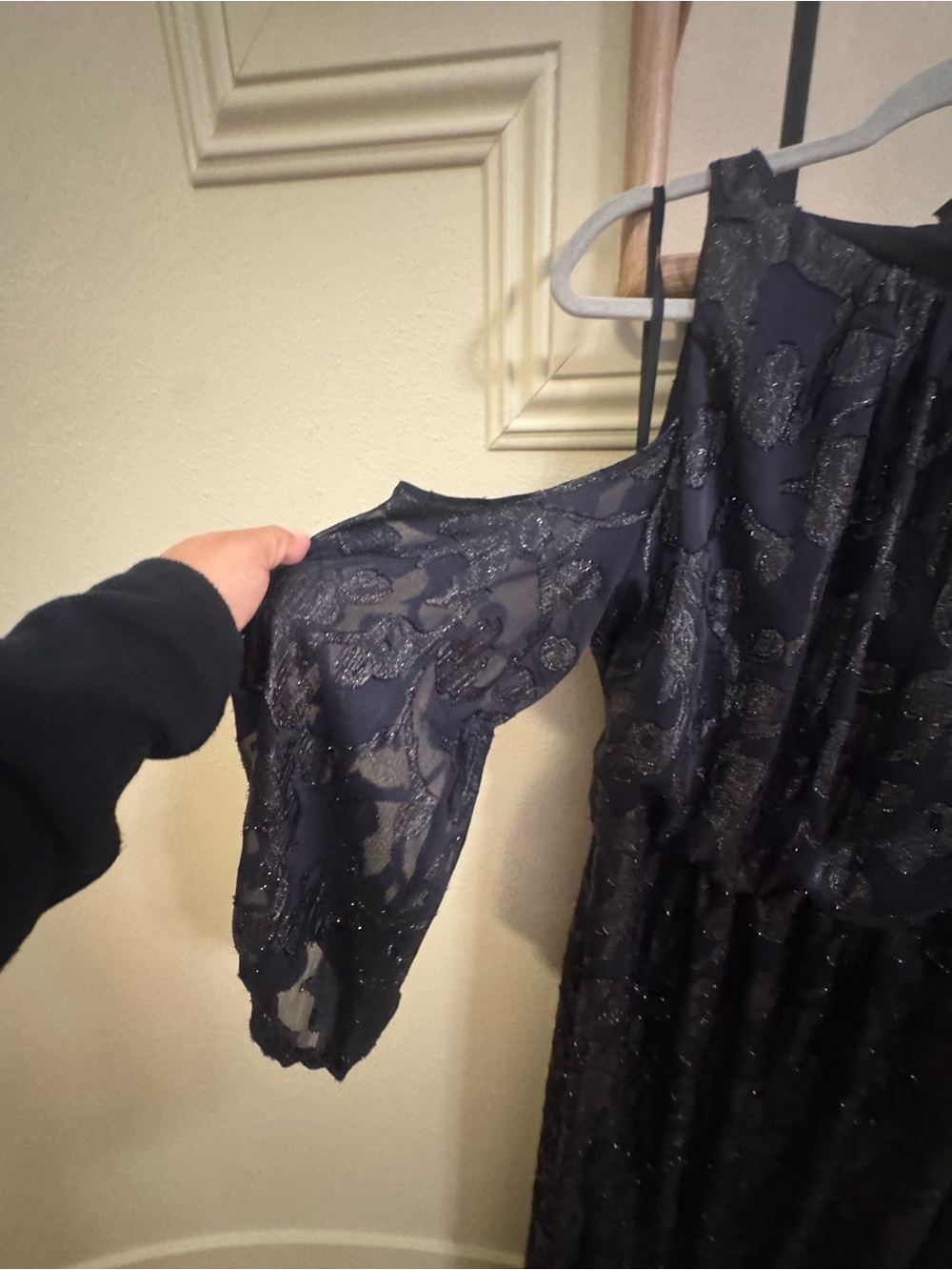 Ralph Lauren Navy Cold-Shoulder Lace Maxi Dress - Picture 5 of 9